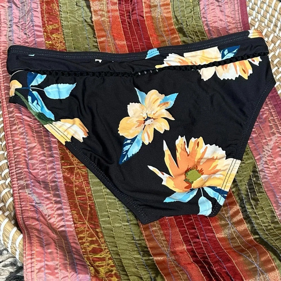 NWOT Ella Moss Moxie Floral Retro Hipster Bikini Bottom size Small - Picture 5 of 6
